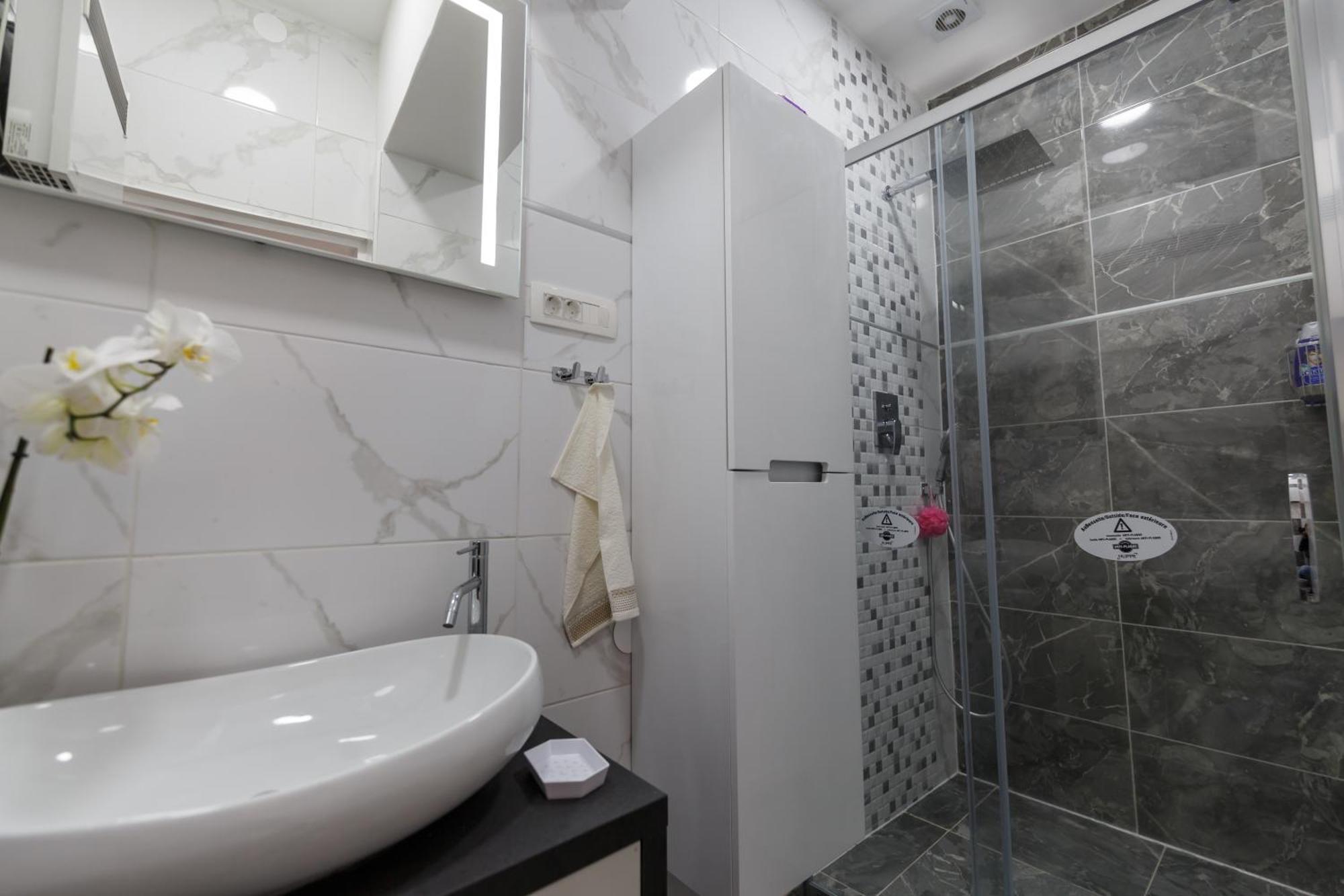 Apartman Royal Slavonski Brod Esterno foto
