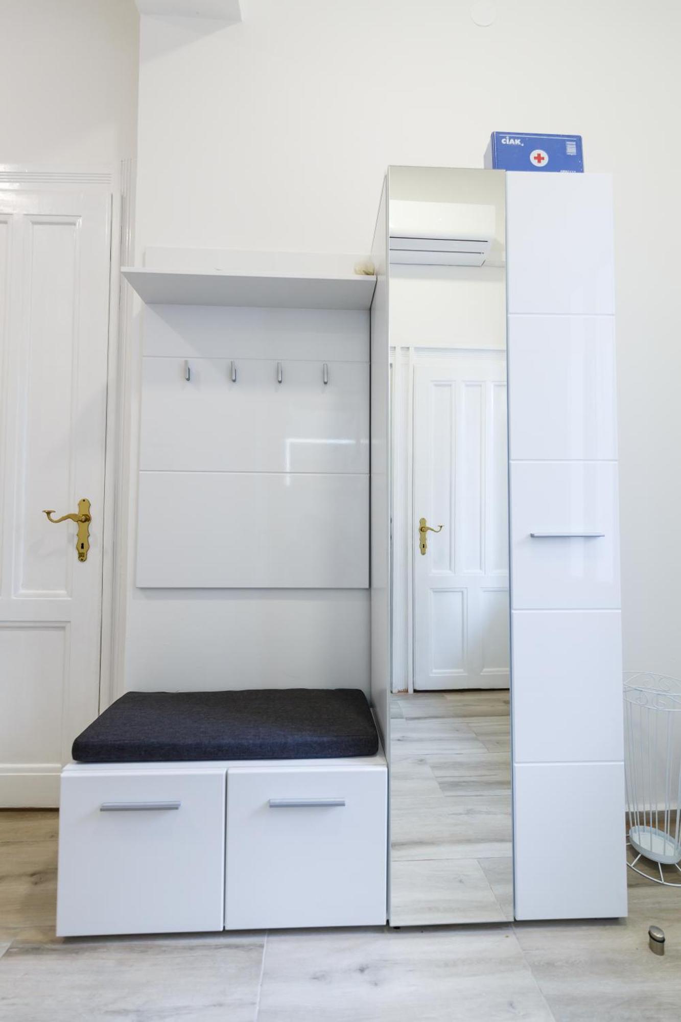 Apartman Royal Slavonski Brod Esterno foto