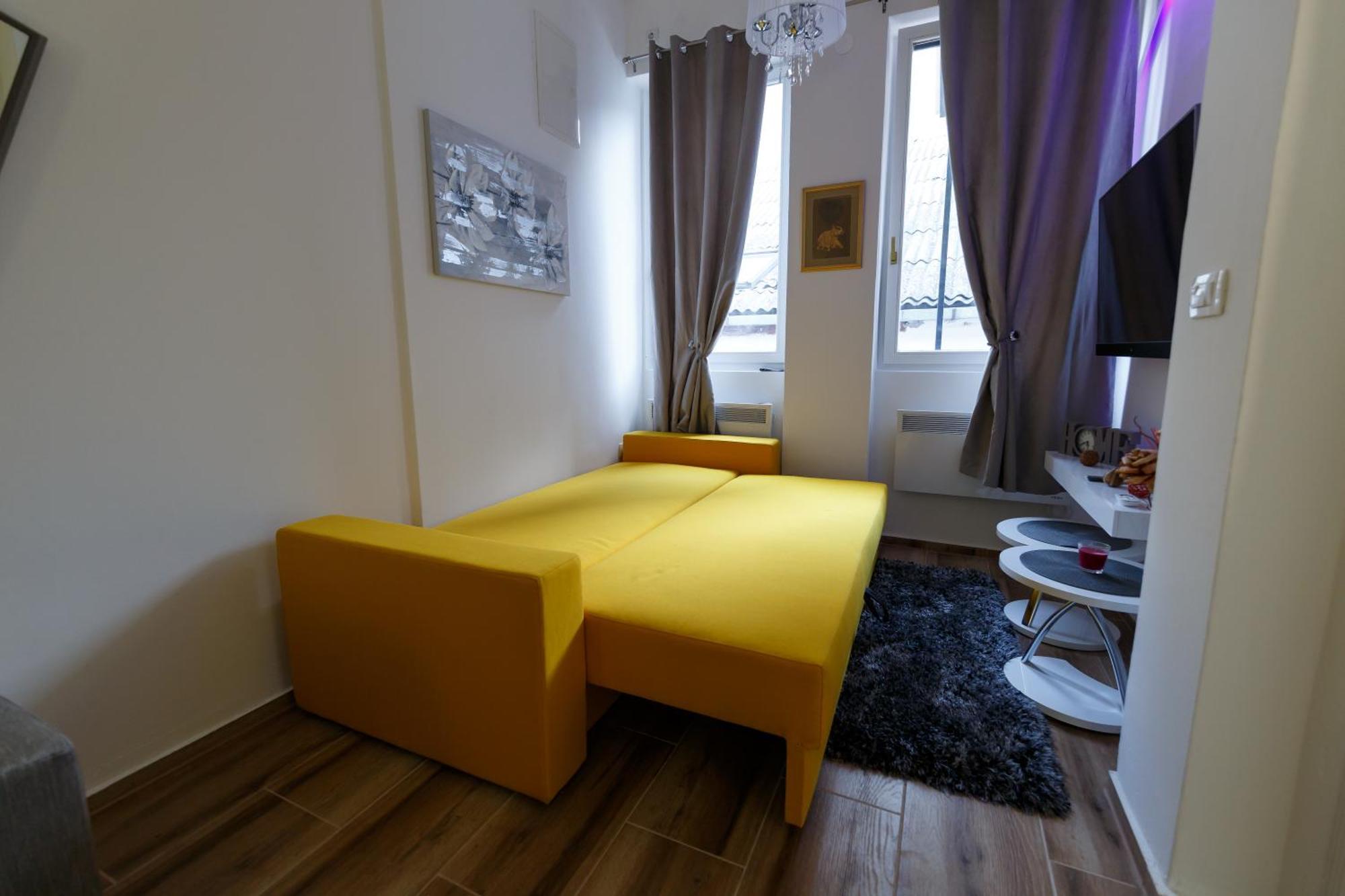 Apartman Royal Slavonski Brod Esterno foto