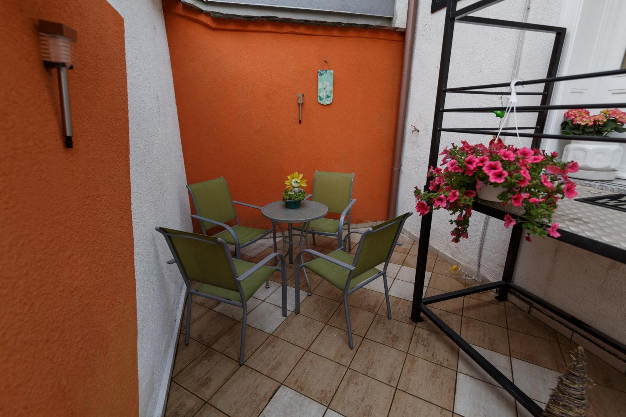 Apartman Royal Slavonski Brod Esterno foto